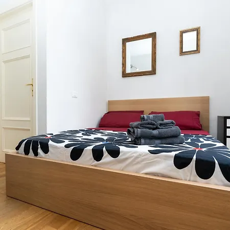 Charming 2-beds Retreat In The Center Of Daire Lucca